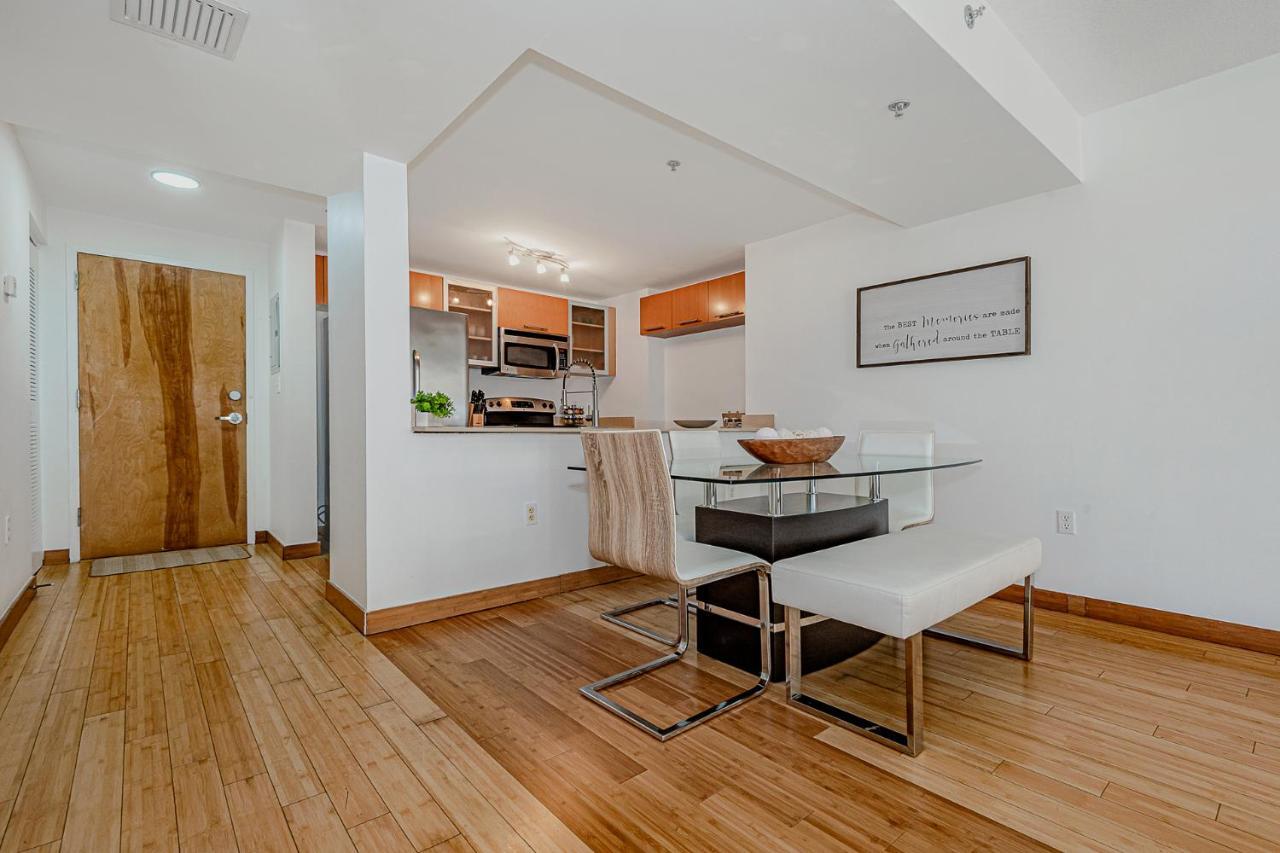 Lovely Condo With City & Ocean Views. Sleep Up To 6 People! Miami Exterior photo